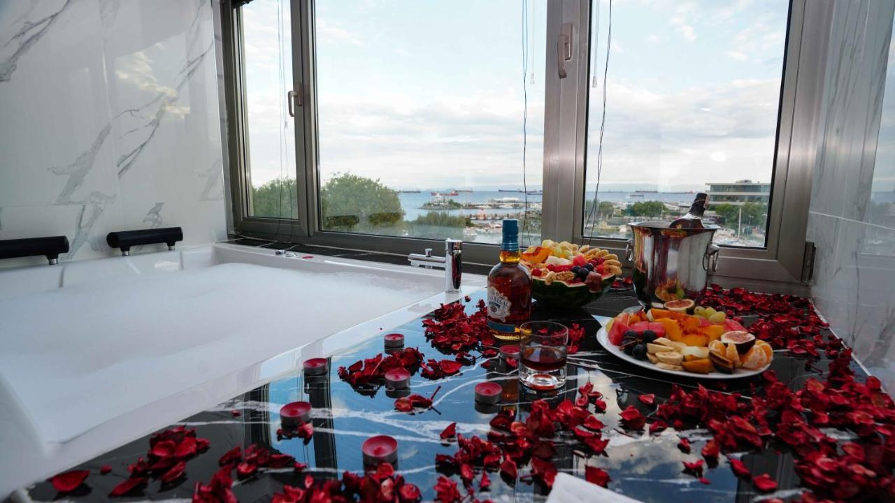 Aura Marina Hotel Istanbul Eksteriør billede